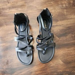 Breckelles Gladiator Strappy Sandals Womens 8.5